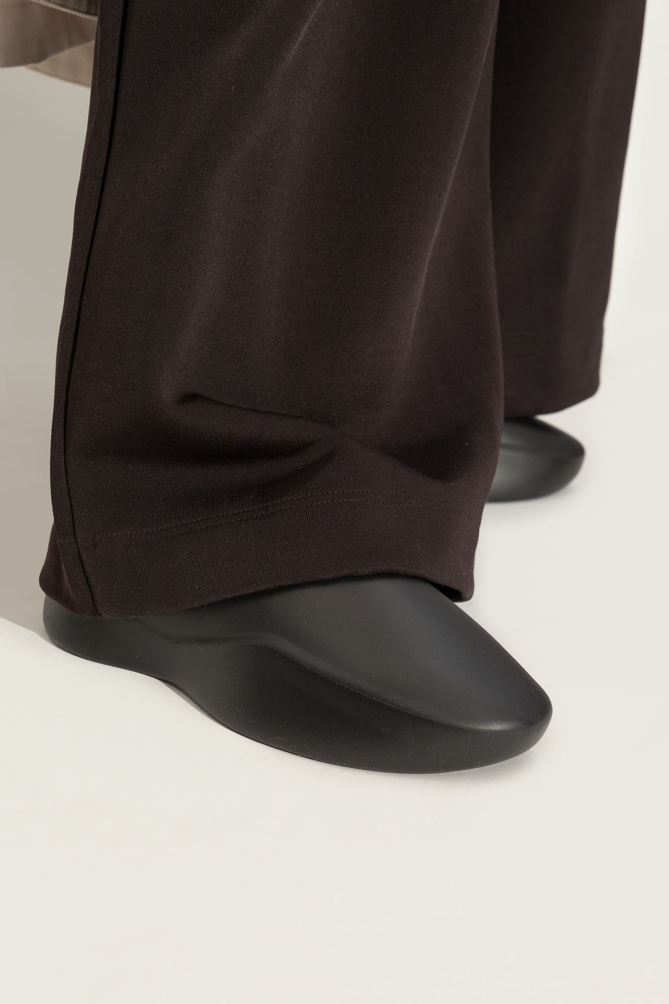 サンダル FEAR OF GOD Fear of God Eva Runner (FGE280 8006EVA 001) Buy Fear of God EVA Runner 'Black' - FGE280 8006EVA 001 | GOAT